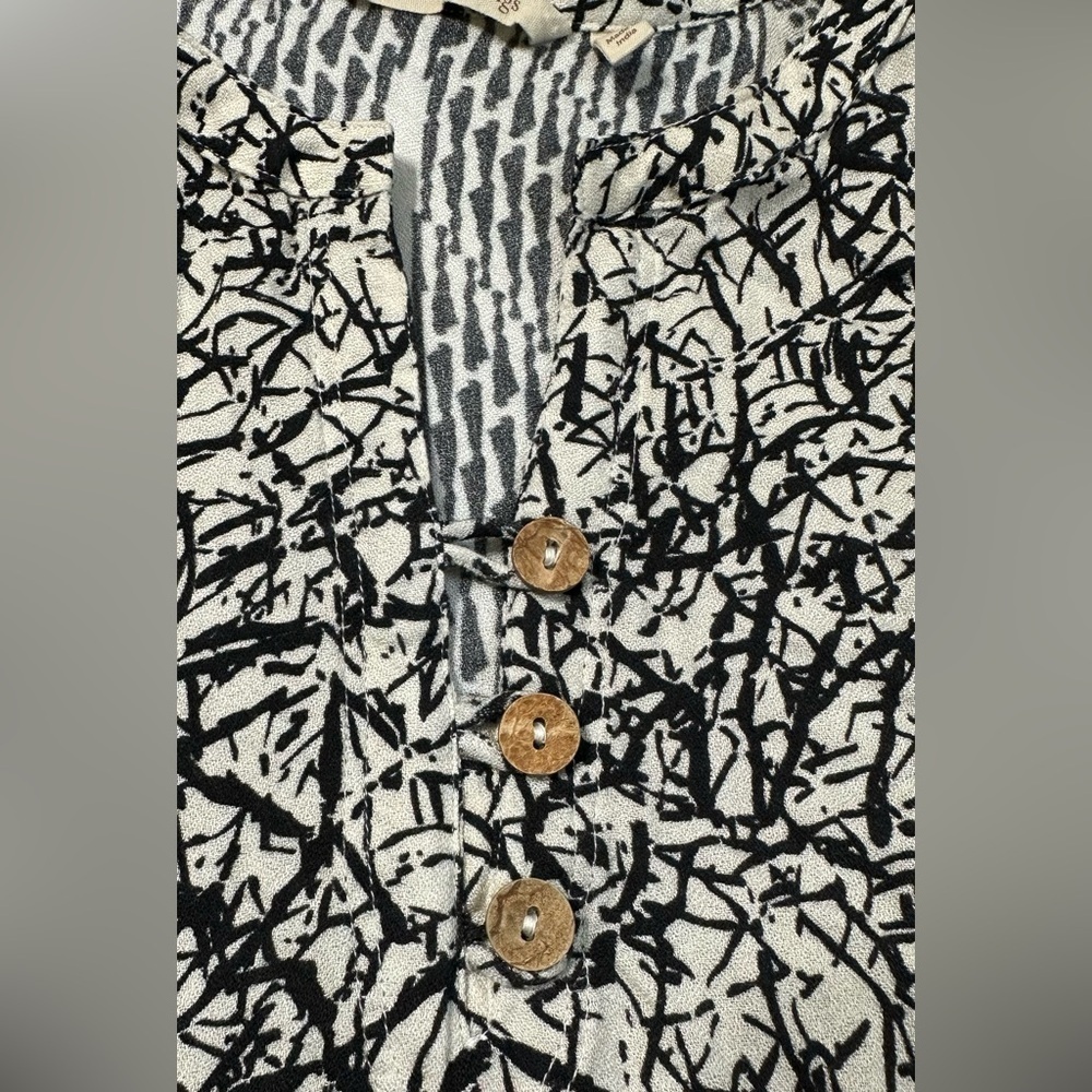 Soft Surroundings Raven Shift Black and White Dress  3/4 Sleeve Ikat Print Rayon - Picture 14 of 14